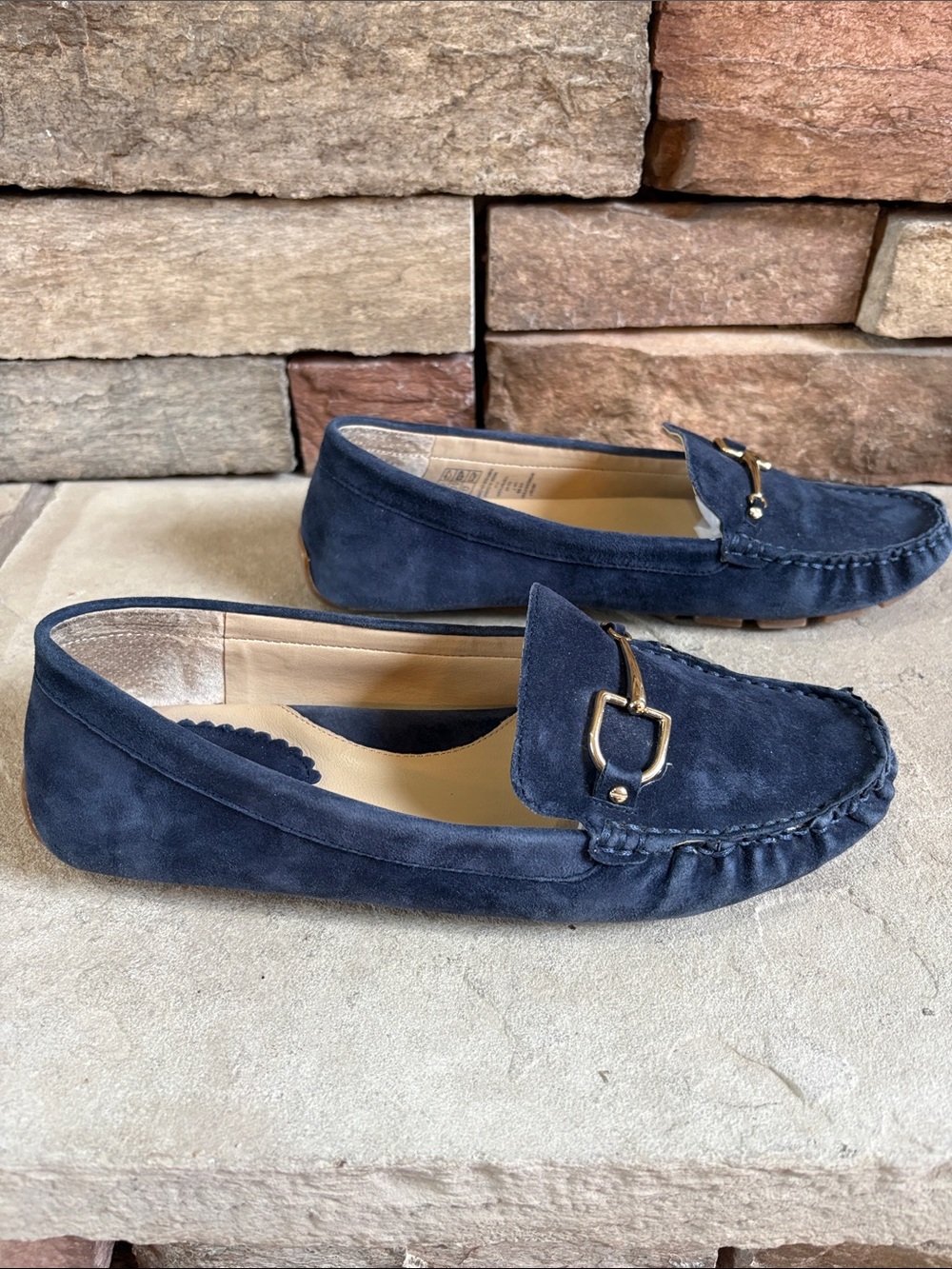 Lands End sz 9 blue suede driving later with gold horse bit detail - Picture 5 of 13